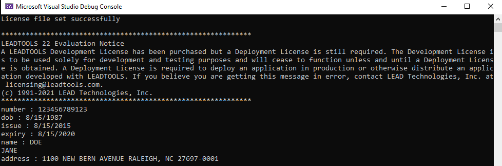 Extracted license information displayed to the console.
